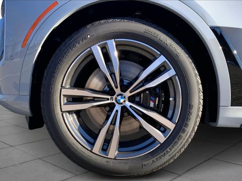 New 2026 BMW X7 M60i AWD/4WD image 11
