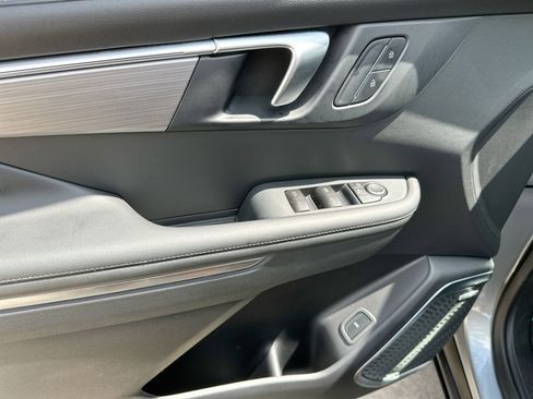 Certified 2026 Buick Enclave Preferred image 13