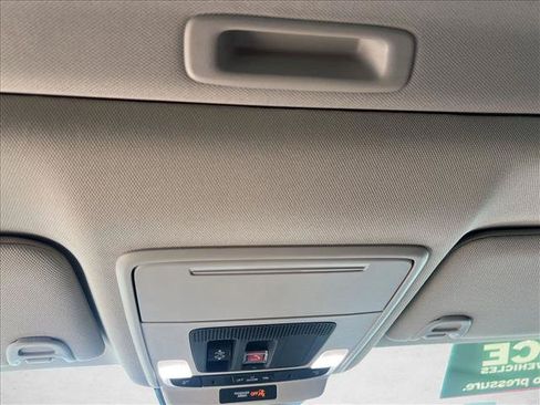 Used 2023 Honda Accord EX-L image 13