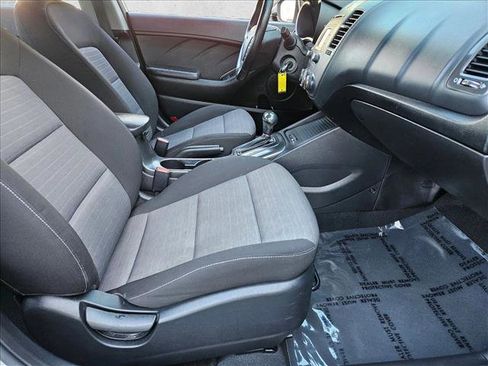 Used 2014 Kia Forte EX FWD image 18