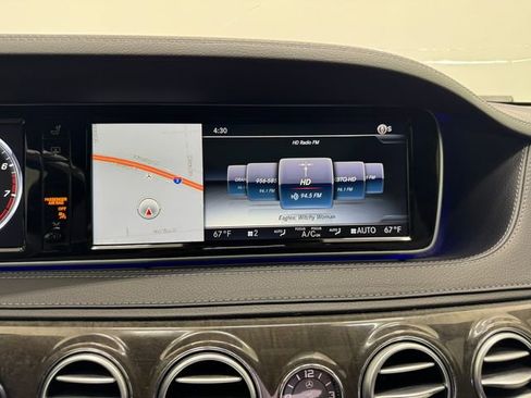 Used 2017 Mercedes-Benz S 550 Sedan image 29