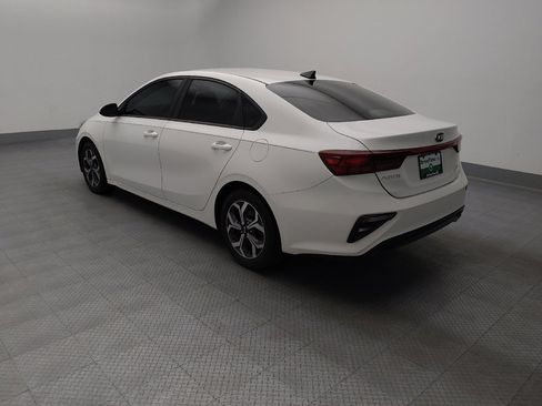 Used 2019 Kia Forte LXS FWD image 3