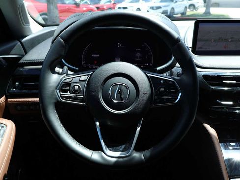 Used 2023 Acura MDX SH-AWD w/ Advance Package image 15