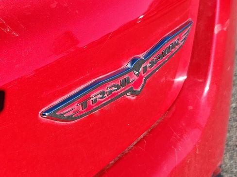 Used 2019 Jeep Compass Trailhawk w/ Cold Weather Group image 16