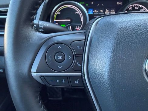 Used 2023 Toyota Camry XLE w/ Navigation Package image 17