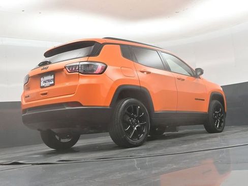 New 2026 Jeep Compass Latitude AWD/4WD image 42