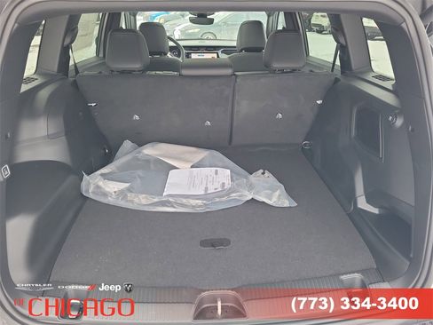 New 2026 Jeep Cherokee Limited image 9