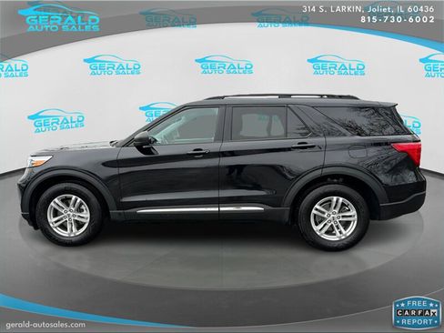 Used 2022 Ford Explorer XLT image 3