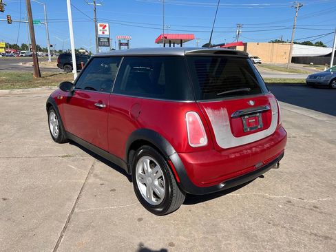 Used 2006 MINI Cooper Hardtop FWD image 5