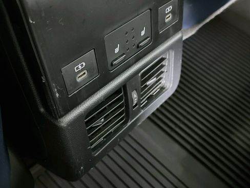 Used 2023 Subaru Solterra AWD image 28