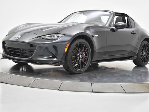 Used 2025 MAZDA MX-5 Miata RF Club RWD image 14