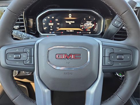 New 2026 GMC Sierra 2500 SLT w/ SLT Premium Package AWD/4WD image 24
