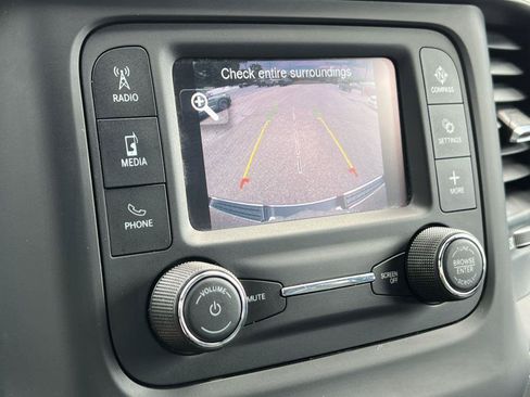 Used 2022 RAM 1500 Big Horn AWD/4WD image 21