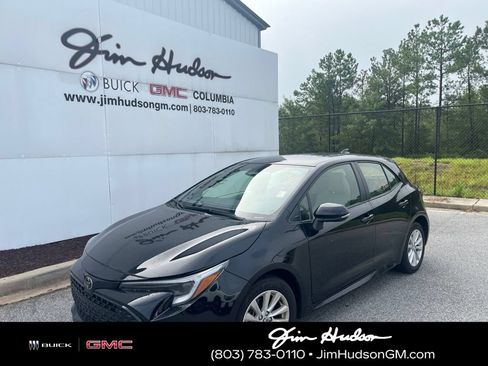 Used 2025 Toyota Corolla SE FWD image 9