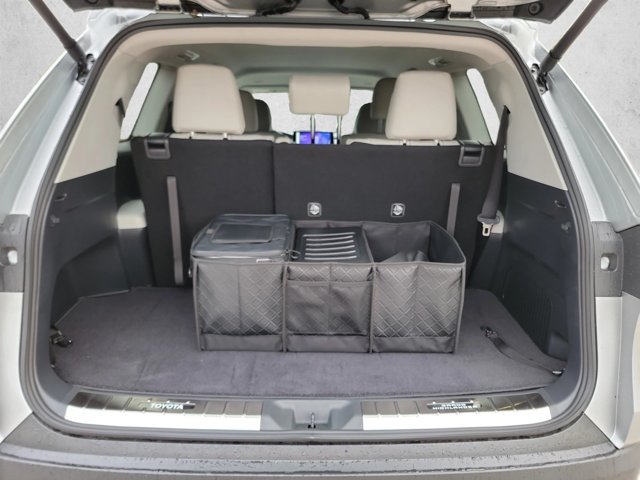 Used 2026 Toyota Grand Highlander AWD image 6