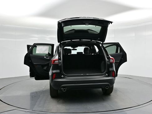New 2025 Ford Escape ST-Line w/ Tech Pack #1 image 31