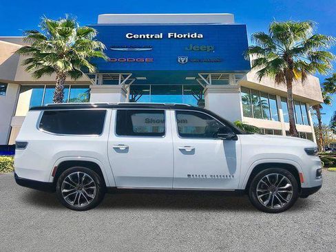 Certified 2024 Jeep Grand Wagoneer L Series III w/ Rear Seat Video Group 1 AWD/4WD image 4