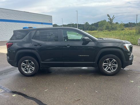 Used 2026 GMC Terrain Elevation AWD/4WD image 6