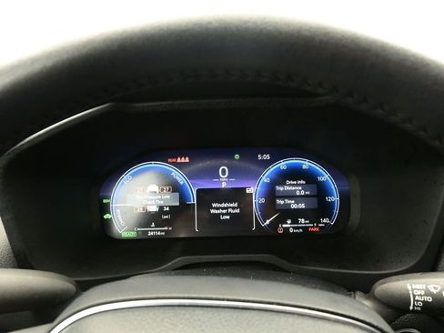 Used 2024 Toyota RAV4 XSE w/ Advanced Technology Package AWD/4WD image 18
