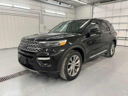 Used 2022 Ford Explorer Limited w/ Equipment Group 301A image 10