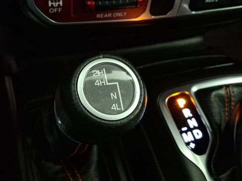 Used 2023 Jeep Gladiator Mojave w/ LED Lighting Group image 24