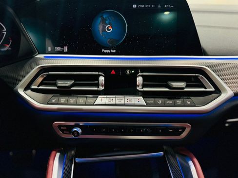 Used 2022 BMW X6 xDrive40i w/ M Sport Package image 29