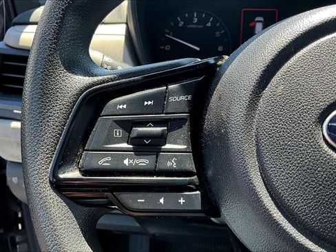 Used 2025 Subaru Forester AWD/4WD image 10