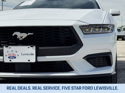 Certified 2024 Ford Mustang Coupe image 8