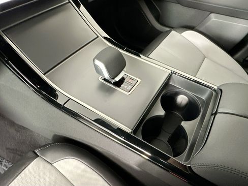 Certified 2026 Land Rover Range Rover Velar S AWD/4WD image 13