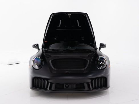 Used 2025 Porsche 911 Carrera 4 GTS AWD/4WD image 41