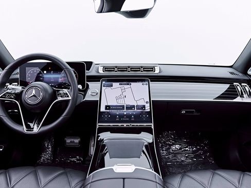 Used 2023 Mercedes-Benz Maybach S 580 4MATIC image 73