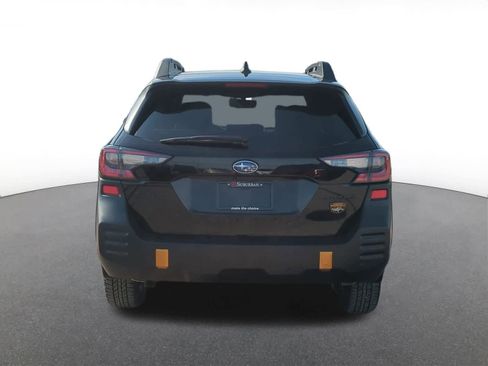 Certified 2025 Subaru Outback Wilderness w/ Wilderness Package image 5