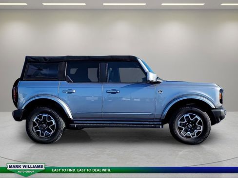 Certified 2023 Ford Bronco Outer Banks AWD/4WD image 2