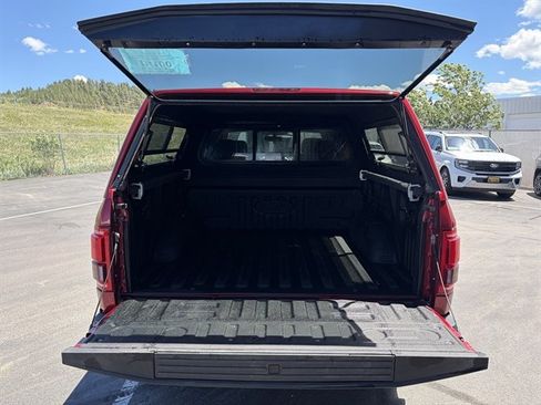 Used 2017 Ford F150 Lariat AWD/4WD image 8