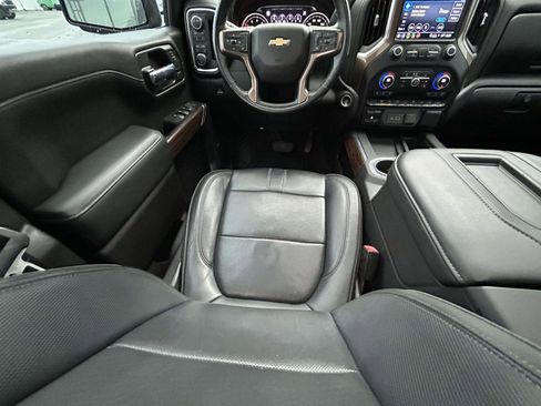 Used 2021 Chevrolet Silverado 1500 High Country w/ LPO, Dark Essentials Package image 13