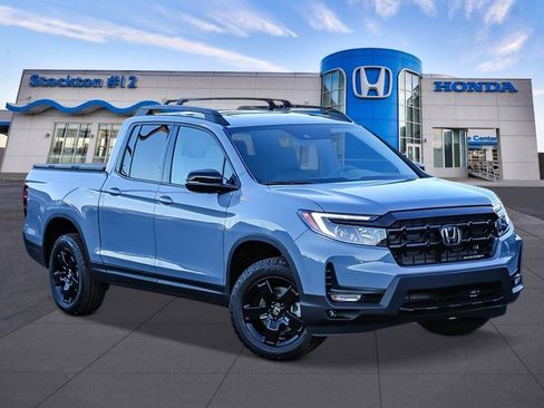 New 2026 Honda Ridgeline Black Edition image 5