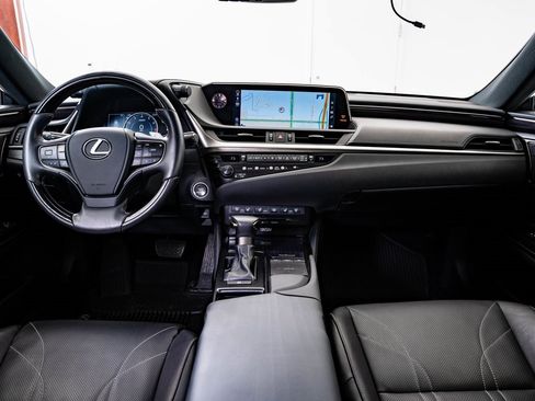 Used 2019 Lexus ES 350 Luxury image 33