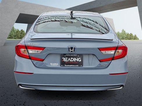 Used 2022 Honda Accord Sport image 6