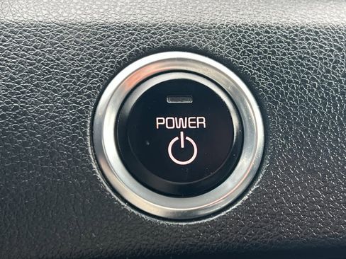 Used 2019 Kia Niro EX image 22