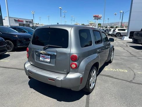 Used 2006 Chevrolet HHR LT w/ Preferred Equipment Group FWD image 11