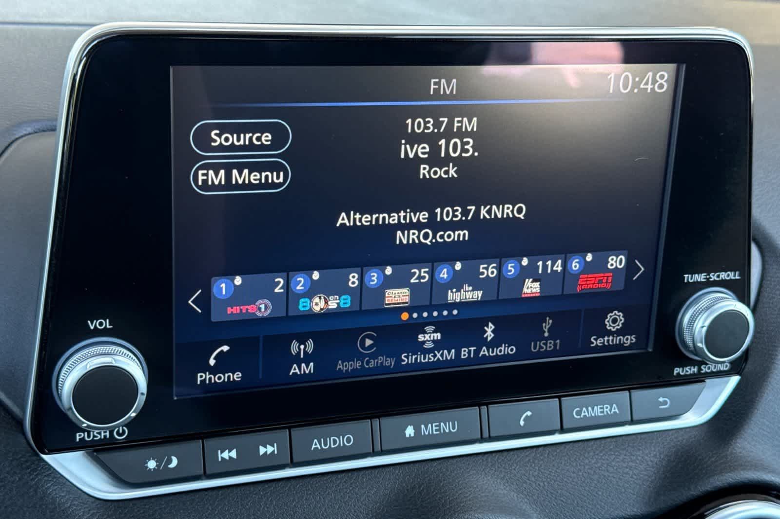 Used 2025 Nissan Sentra SV FWD image 17