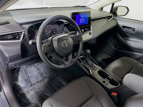 Certified 2023 Toyota Corolla LE image 10