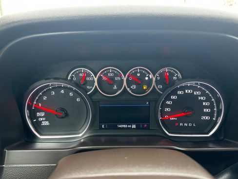 Used 2019 Chevrolet Silverado 1500 LT Trail Boss image 22