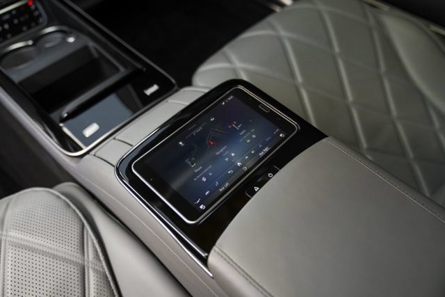 Used 2021 Mercedes-Benz Maybach S 580 4MATIC image 48