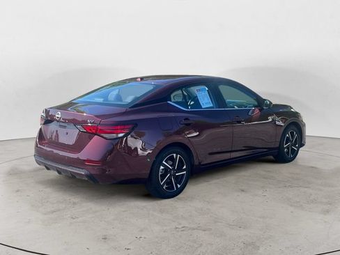Used 2024 Nissan Sentra SV FWD image 5