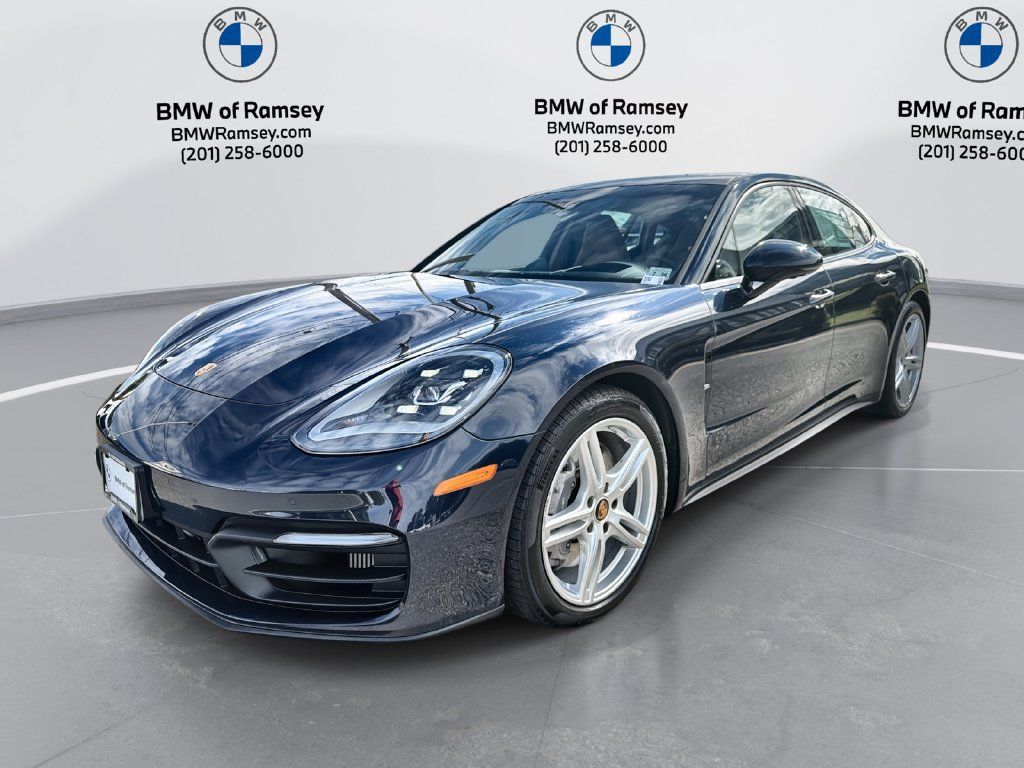 Used 2021 Porsche Panamera RWD image 1
