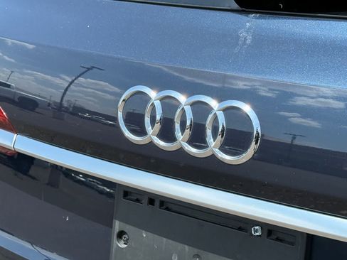 Used 2024 Audi Q7 3.0T Premium Plus AWD/4WD image 8