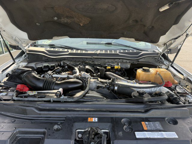 Used 2017 Ford F450 XL w/ Power Equipment Group AWD/4WD image 16
