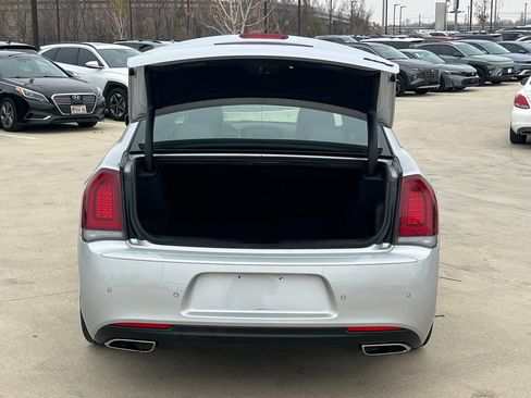 Used 2023 Chrysler 300 S image 15