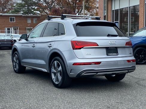 Used 2023 Audi Q5 2.0T Premium w/ Convenience Package image 5